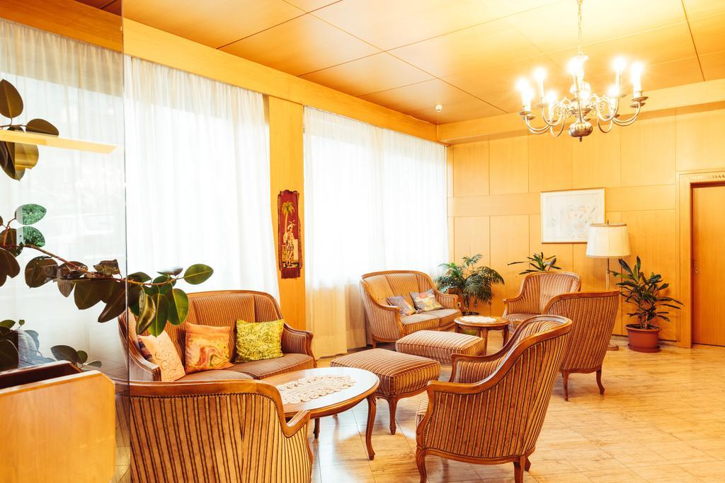 Bio Hotel Kaufmann Ora / Auer Extérieur photo